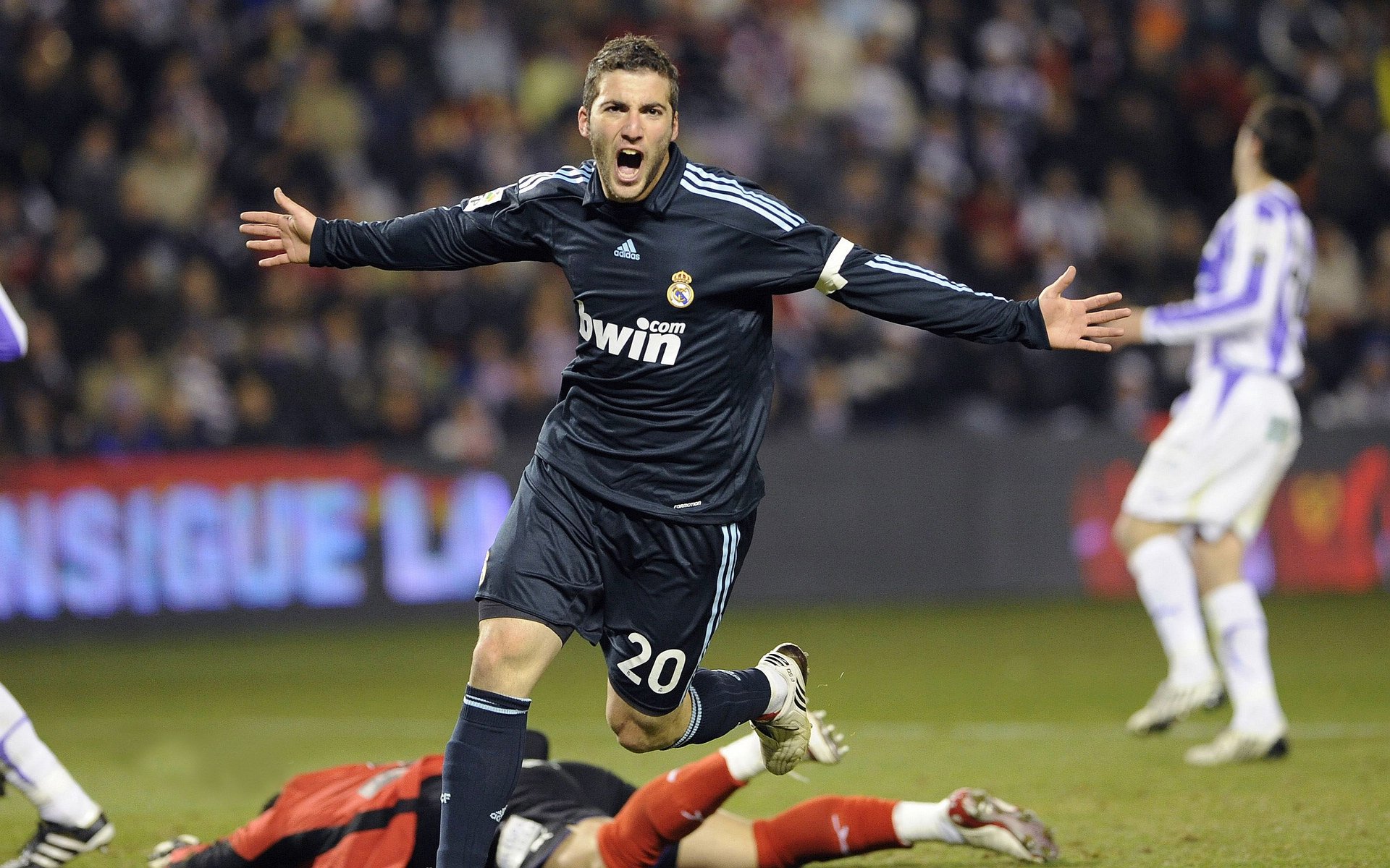 开云体育app下载-中超球队主客场表现差异，中超联赛主客场